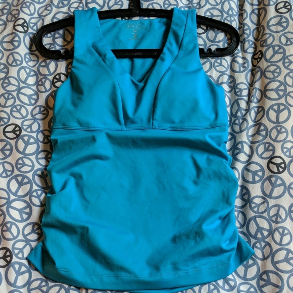 Workout tank top